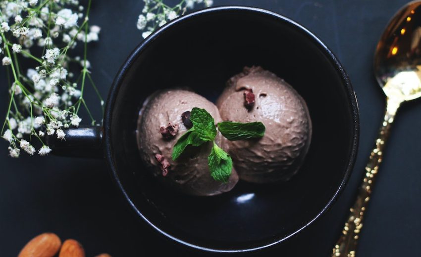 Restaurant portfolio showcasing signature dishes and dining spaces
